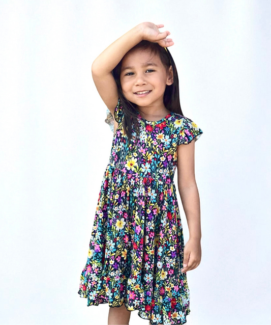 Brilliant Blooms Twirl